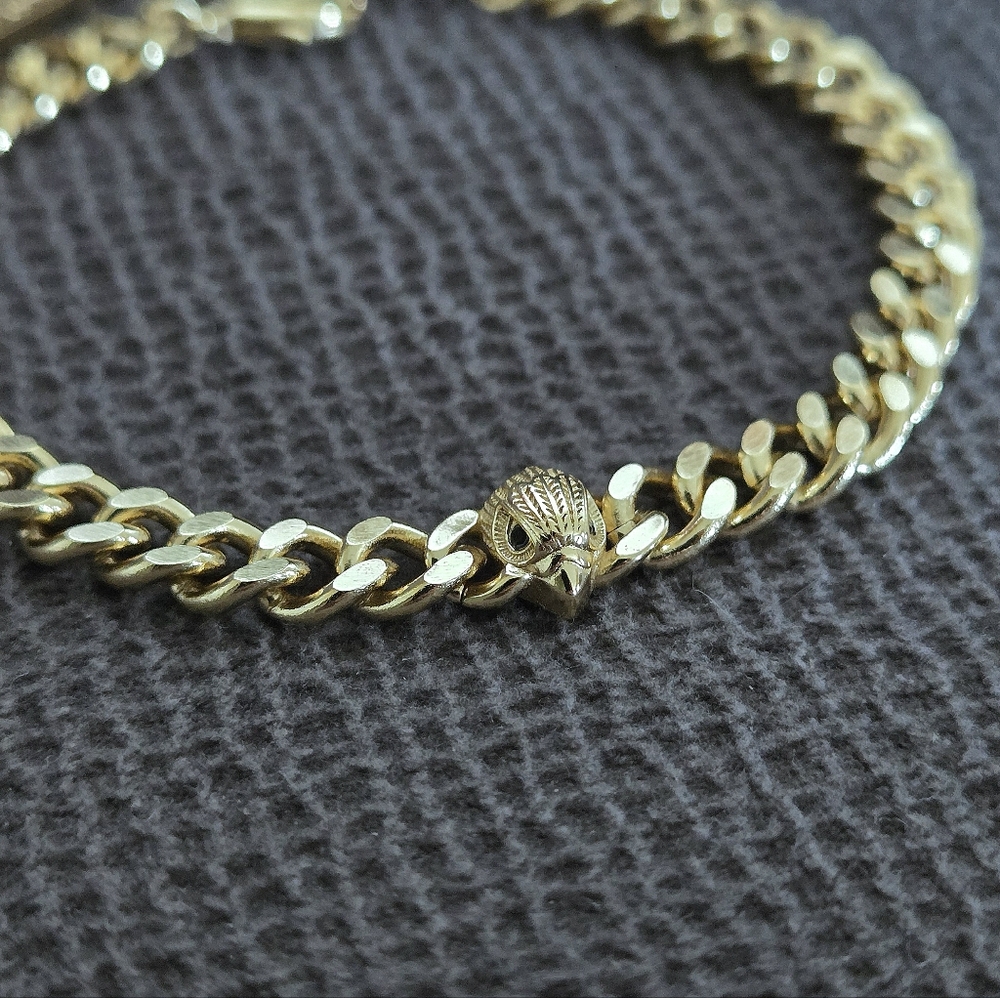 Kurt Geiger Gold Chain Bracelet with Pavé Animal Head Accent - Picture 10 of 16